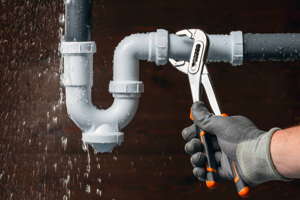 Professional Leak Detection technician working in Enon, OH